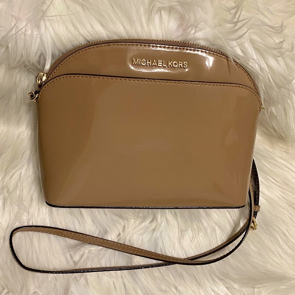 MICHAEL KORS Emmy Tan Patent Leather Crossbody Bag
